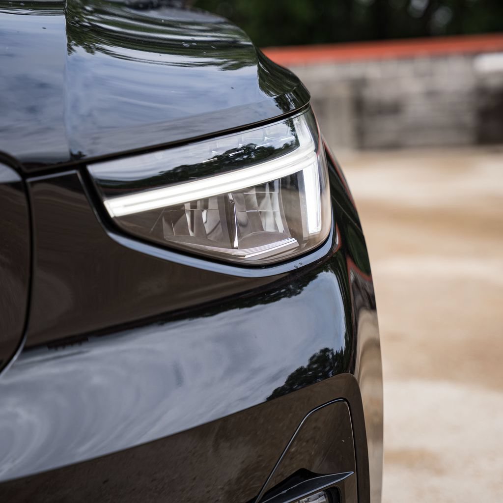 Certified 2023 Volvo XC40 Recharge Plus w/ Protection Package Premier AWD/4WD image 3