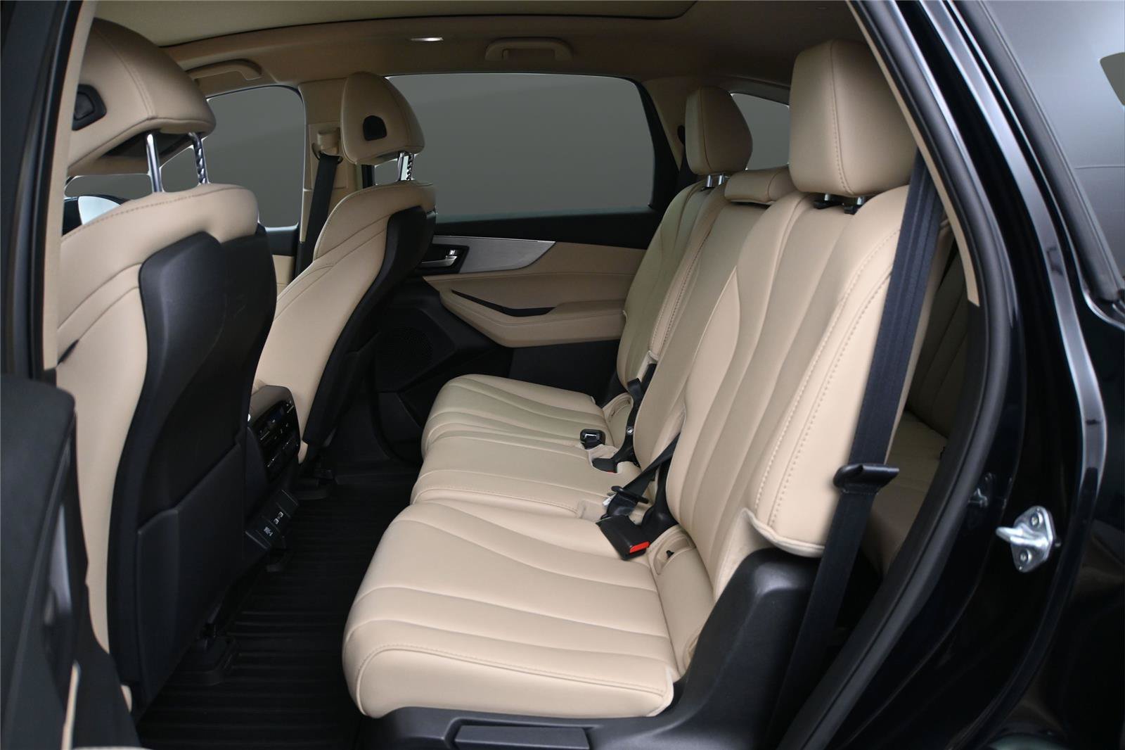 Certified 2023 Acura MDX SH-AWD image 10