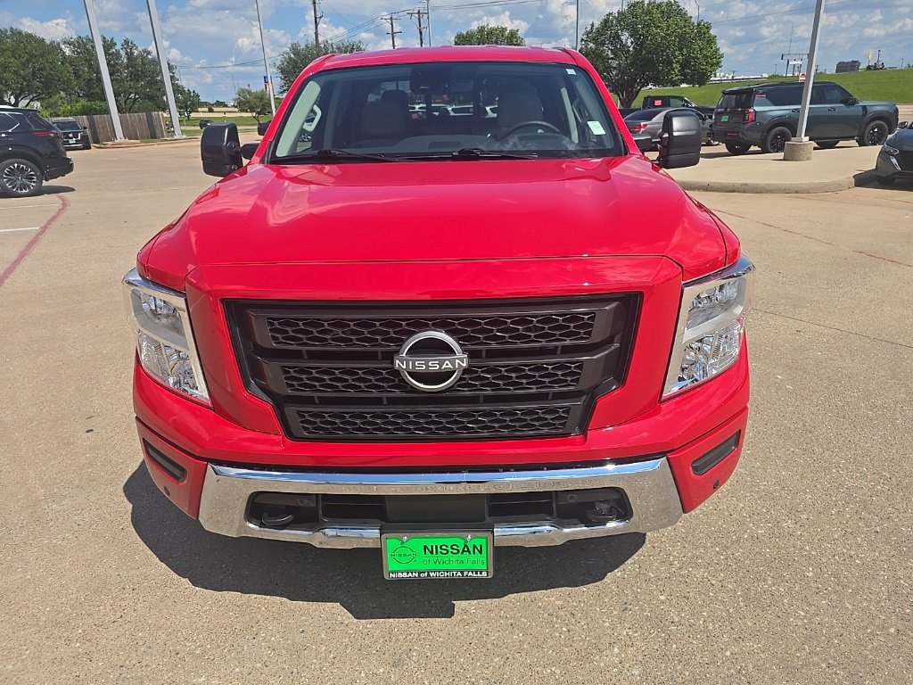 Certified 2024 Nissan Titan SV w/ SV Convenience Package image 33
