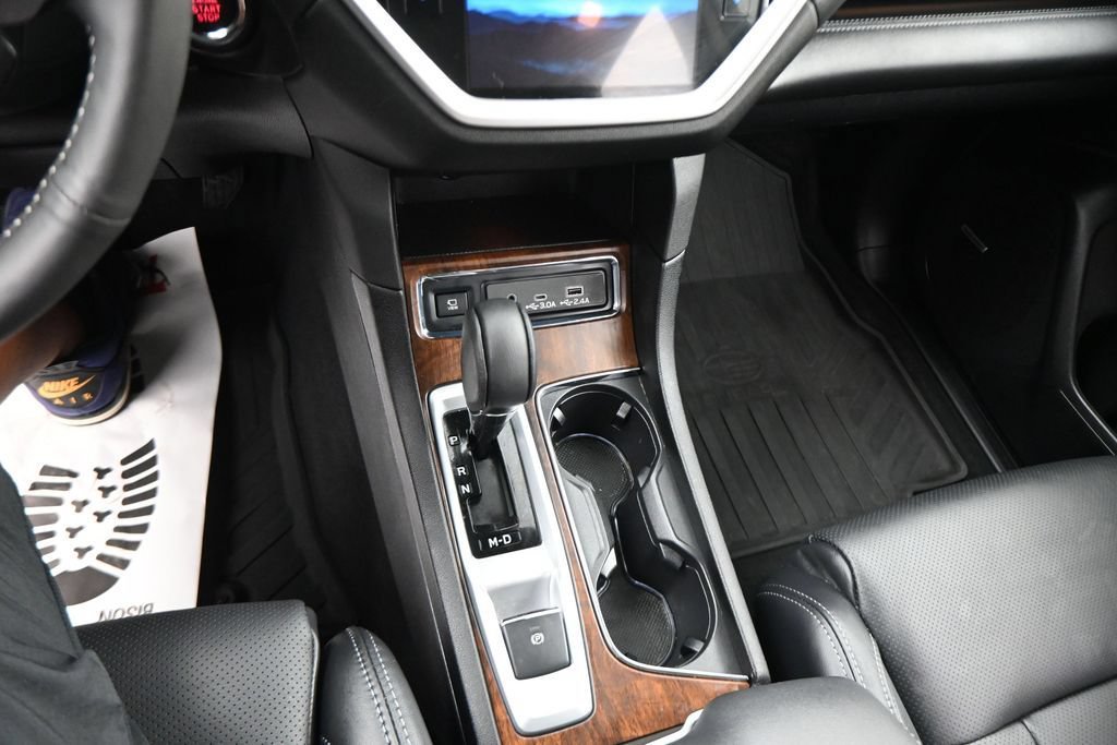 Used 2024 Subaru Ascent Touring AWD/4WD image 7
