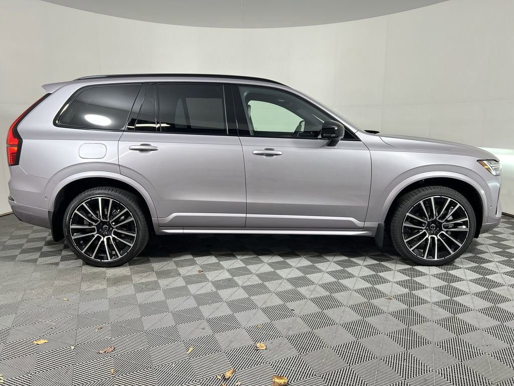 New 2026 Volvo XC90 B6 Ultra w/ Protection Package image 9
