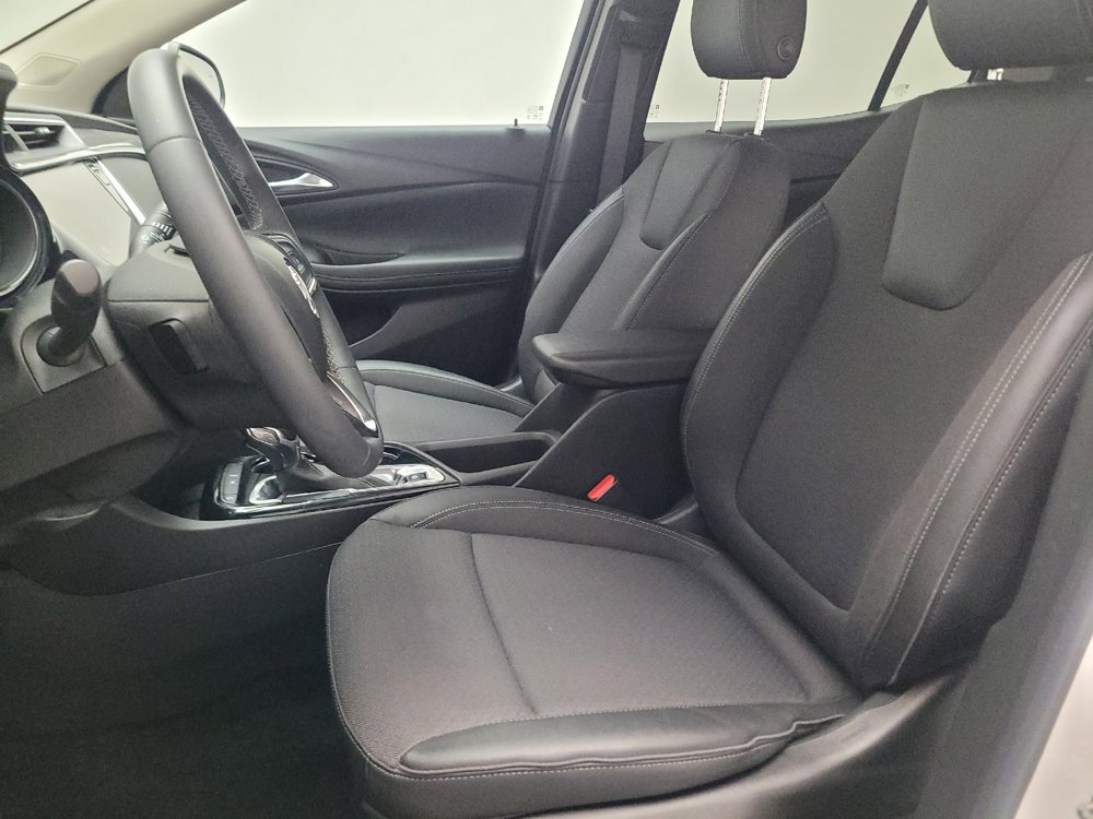 Used 2023 Buick Encore GX Select w/ Sport Touring Package image 17