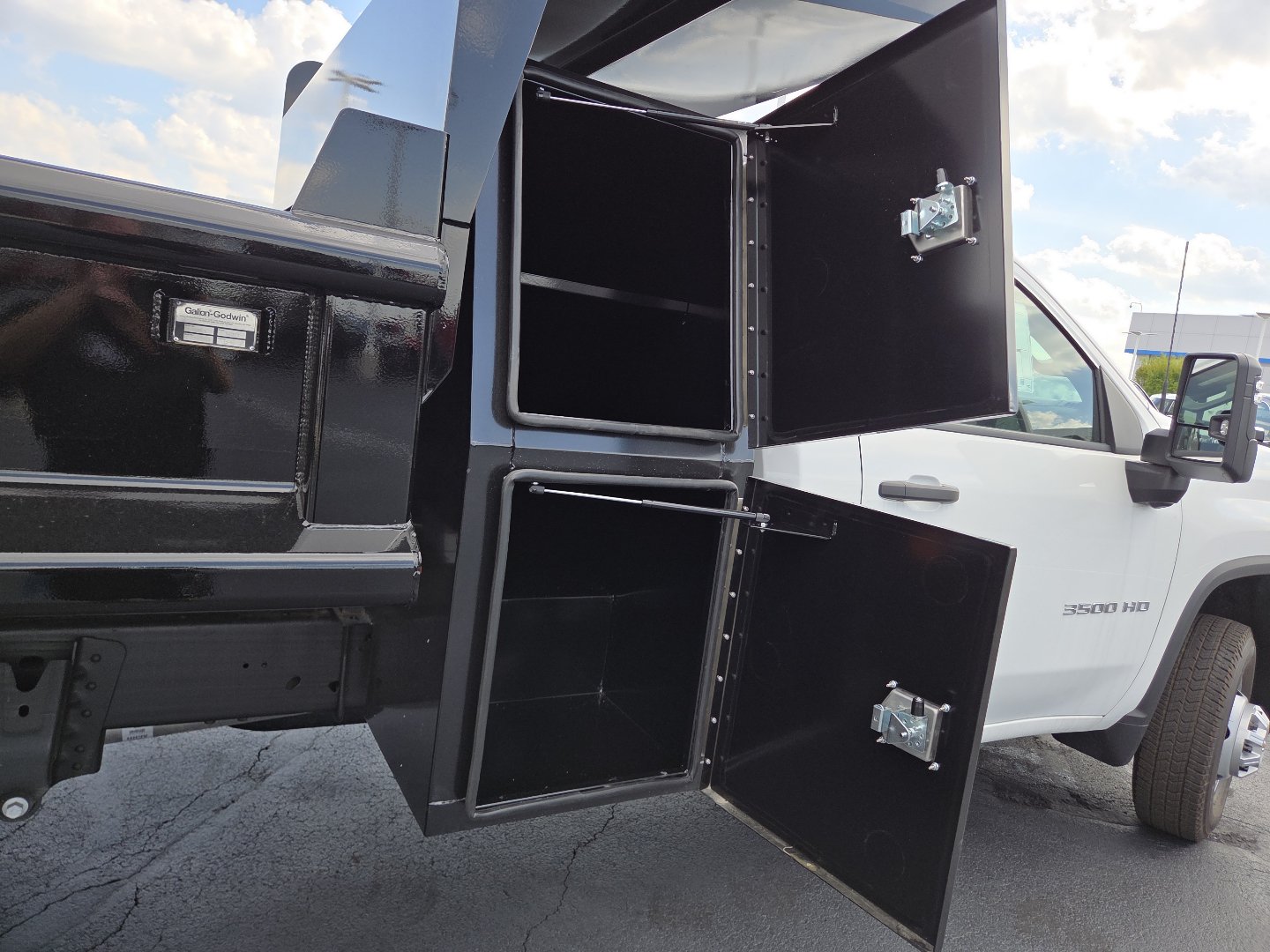 New 2026 Chevrolet Silverado 3500 W/T w/ WT Convenience Package AWD/4WD image 15