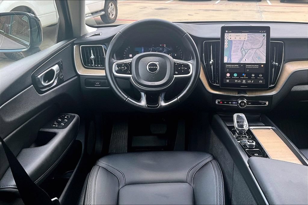 Certified 2026 Volvo XC60 B5 Plus AWD/4WD image 7