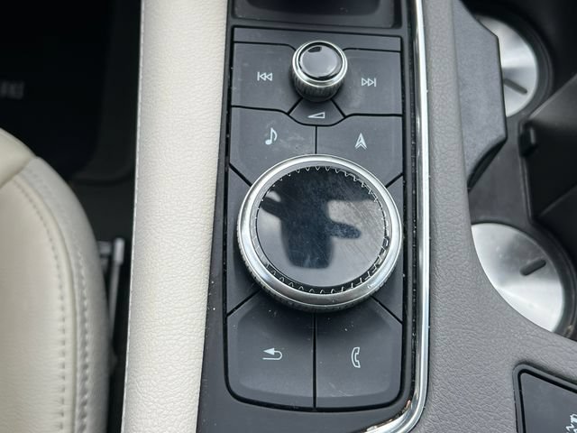 Used 2023 Cadillac XT6 Premium Luxury AWD/4WD image 31