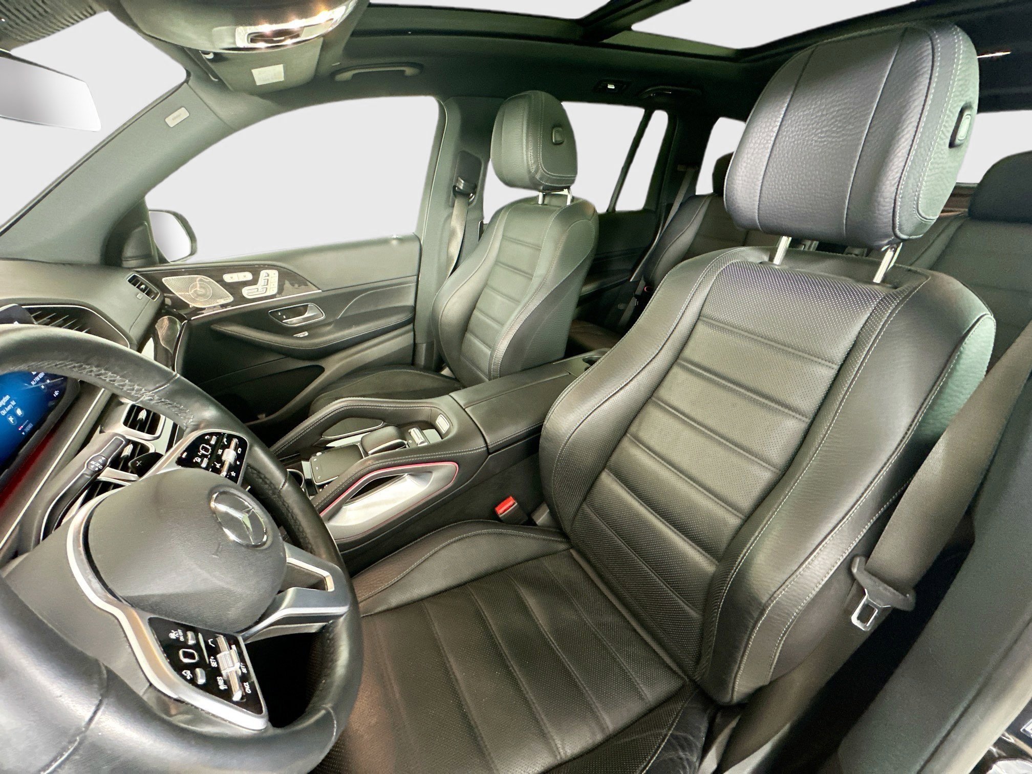 Used 2022 Mercedes-Benz GLS 450 4MATIC image 27
