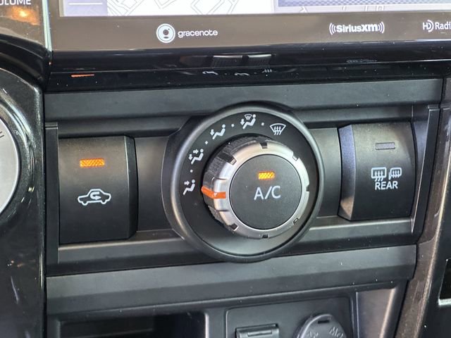 Used 2020 Toyota 4Runner Venture w/ Moonroof Package image 18