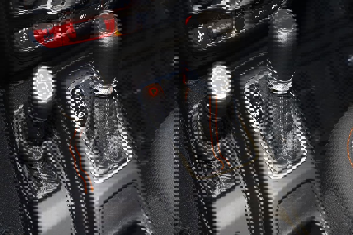 Used 2022 Jeep Gladiator Mojave w/ Trailer Tow Package image 7