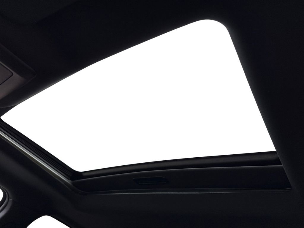 Used 2017 RAM 1500 Limited image 10