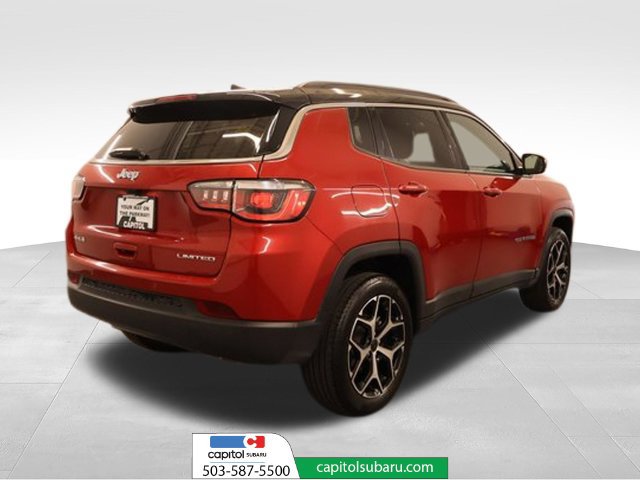 Used 2025 Jeep Compass Limited AWD/4WD image 2