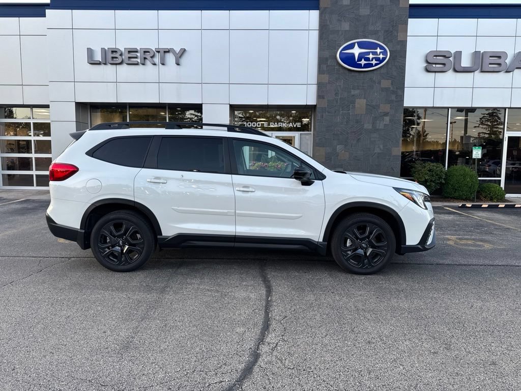 Certified 2025 Subaru Ascent Bronze Edition AWD/4WD image 2