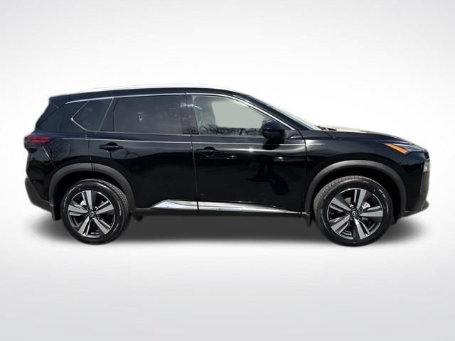 Used 2023 Nissan Rogue SL image 7