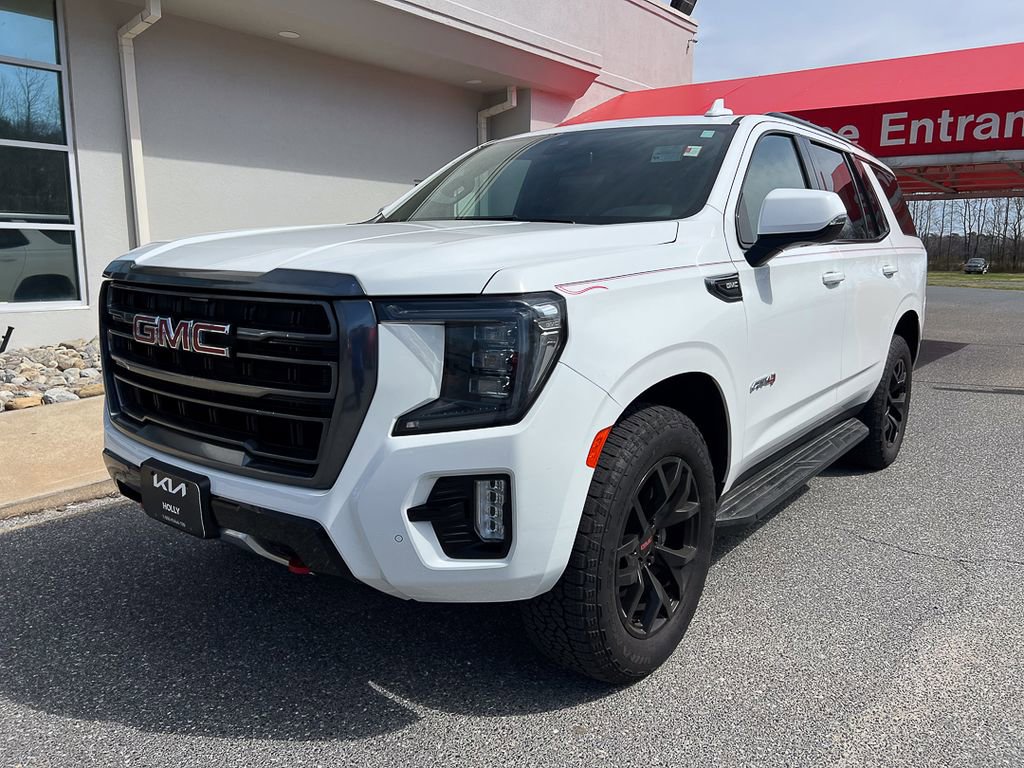 Used 2022 GMC Yukon AT4 image 1