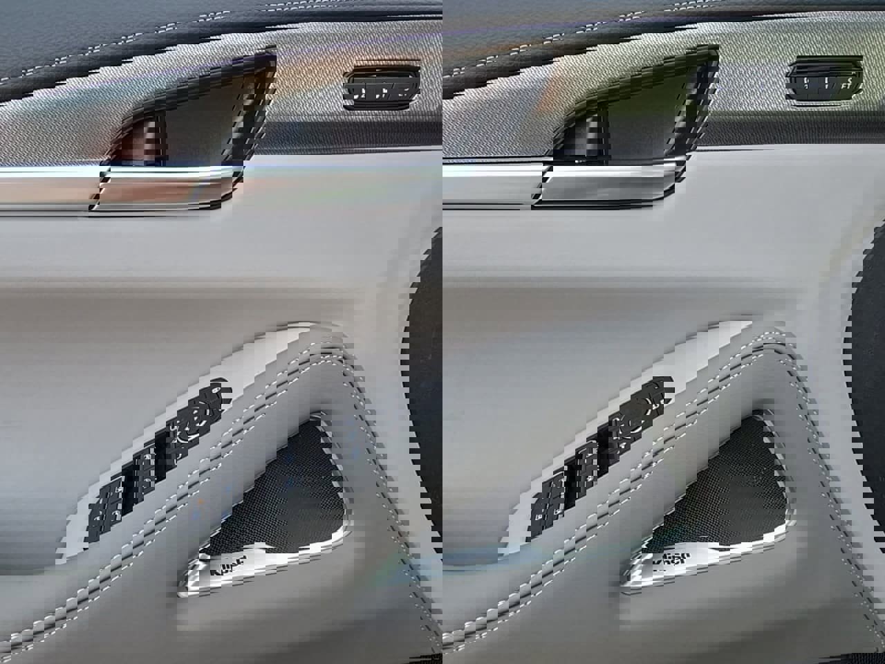 New 2026 INFINITI QX60 Luxe image 12