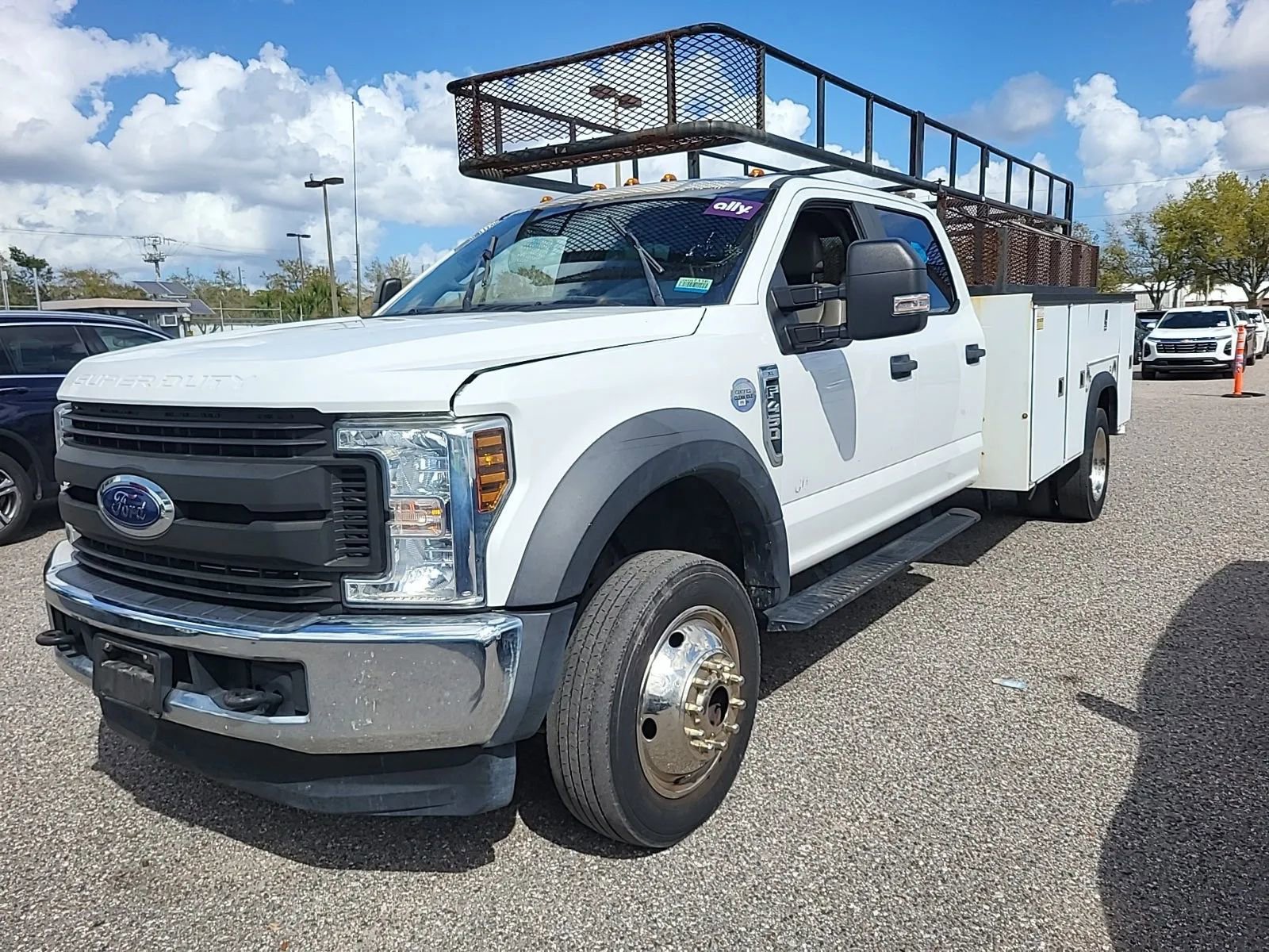 Used 2018 Ford F450 XL w/ Power Equipment Group image 2