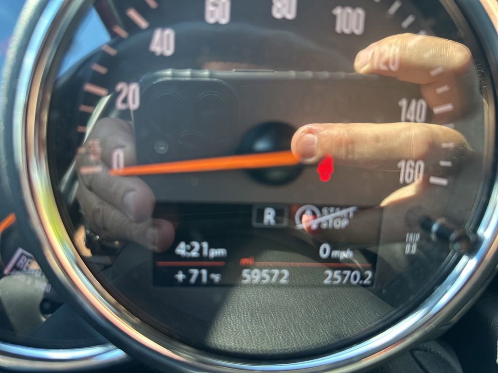 Used 2021 MINI Cooper 4-Door Hardtop FWD image 10