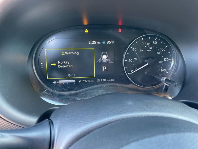 Used 2022 Nissan Kicks SV image 12