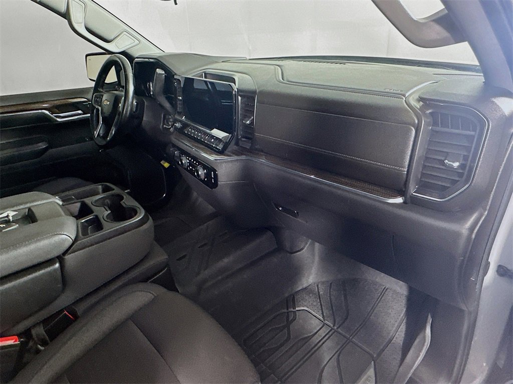 Used 2024 Chevrolet Silverado 1500 LT w/ Max Trailering Package image 31