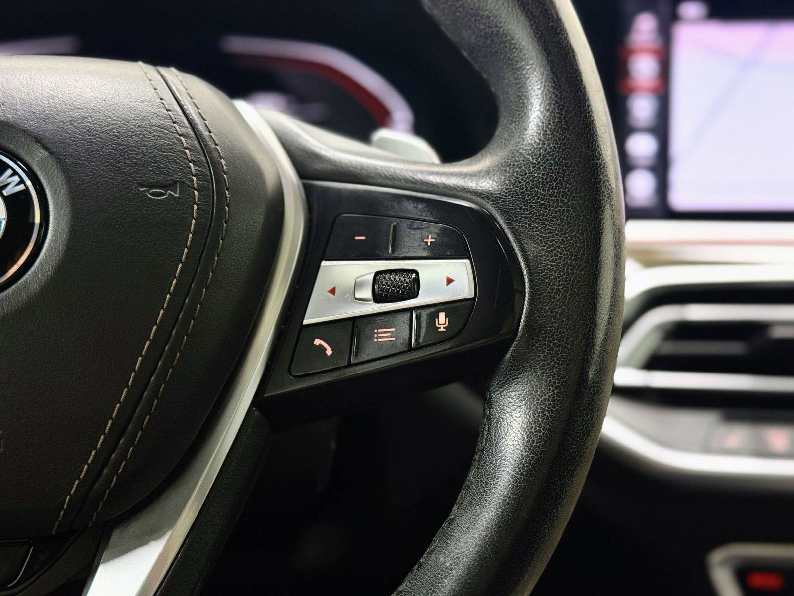 Used 2021 BMW X5 xDrive40i w/ Premium Package image 21