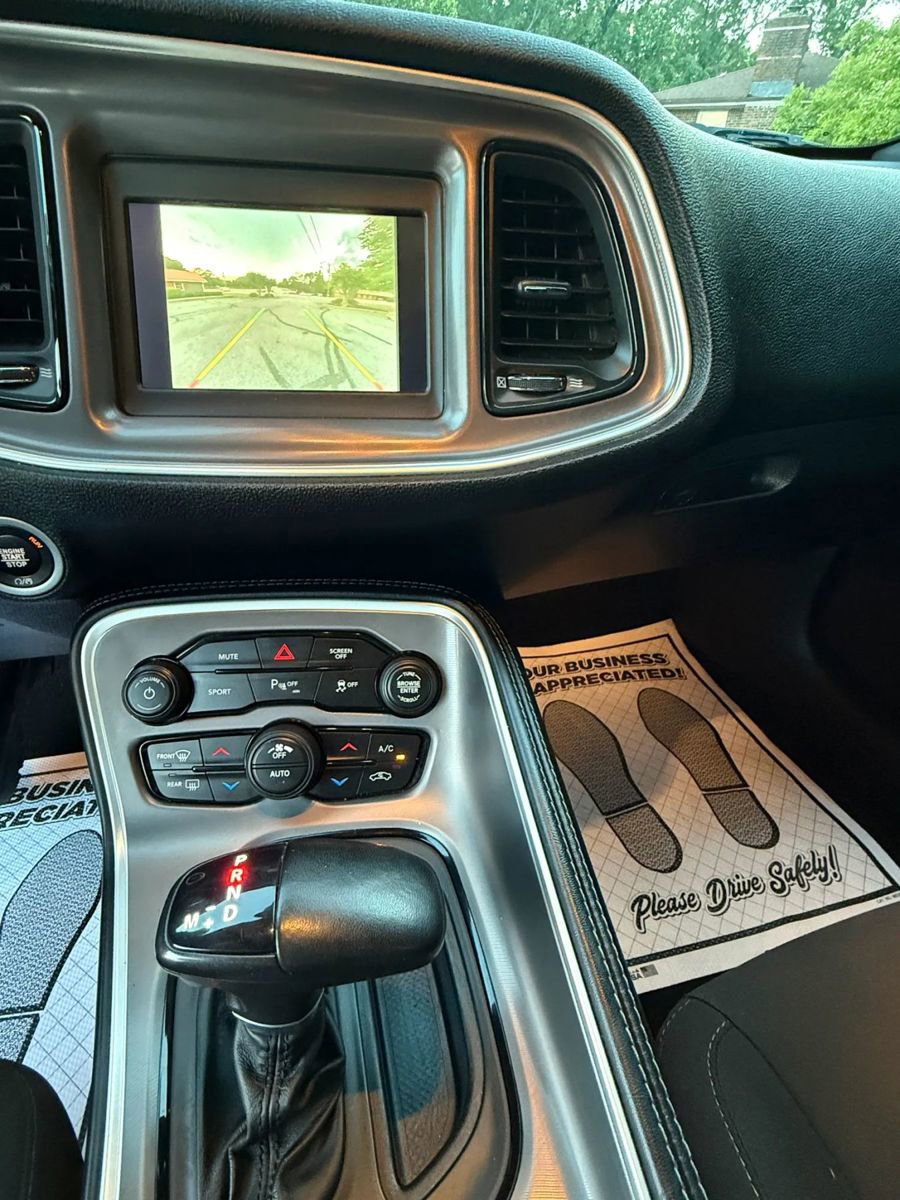 Used 2022 Dodge Challenger GT RWD image 18