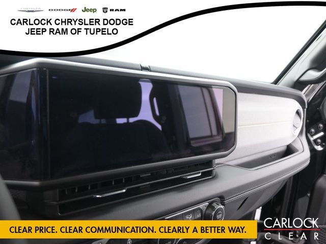 Used 2025 Jeep Wrangler Sahara image 20