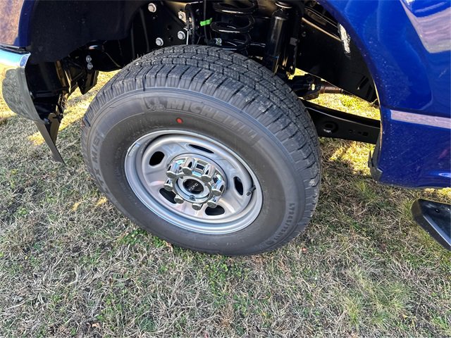 New 2026 Ford F250 XL w/ XL Chrome Package image 15