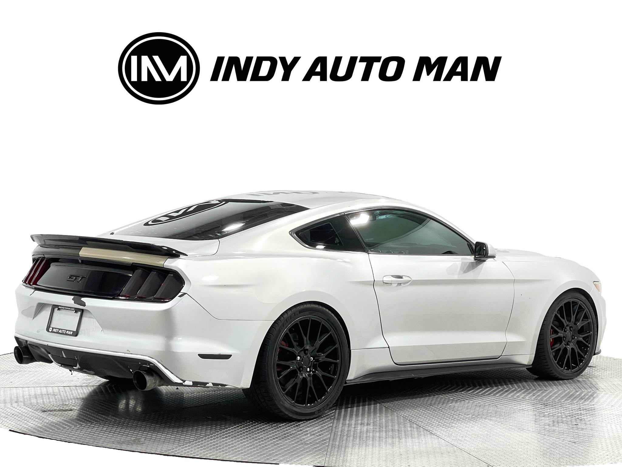 Used 2016 Ford Mustang GT w/ Interior & Wheel Package RWD image 4