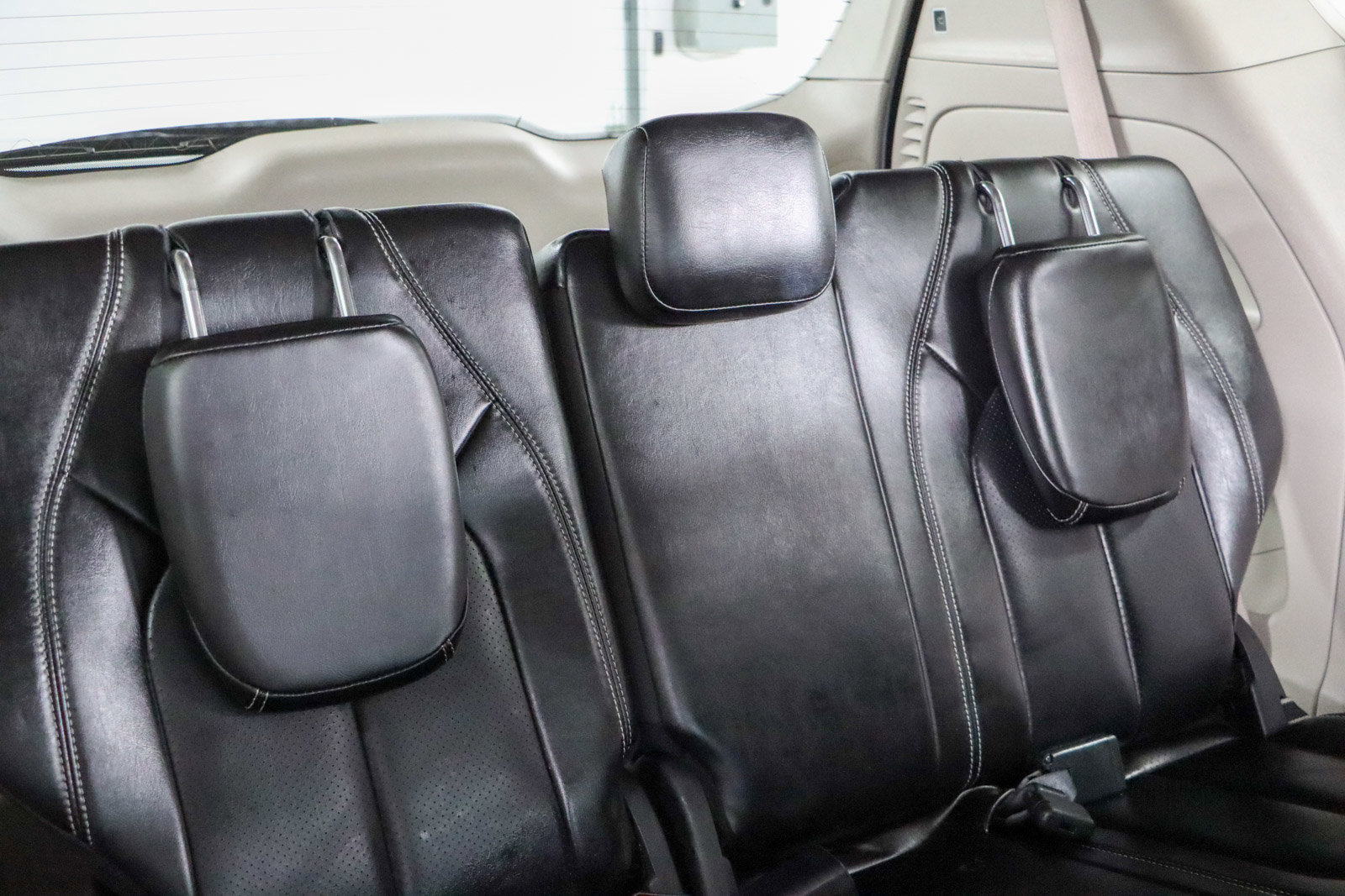 Used 2023 Chrysler Pacifica Touring-L FWD image 29