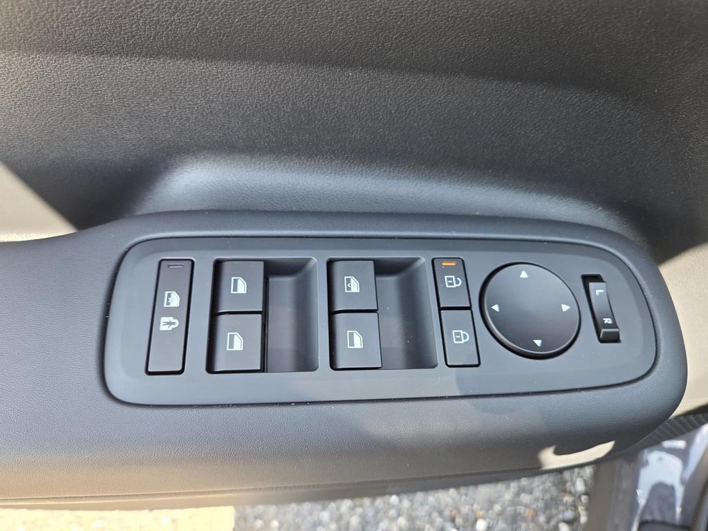 New 2027 Hyundai Santa Fe SE FWD image 21