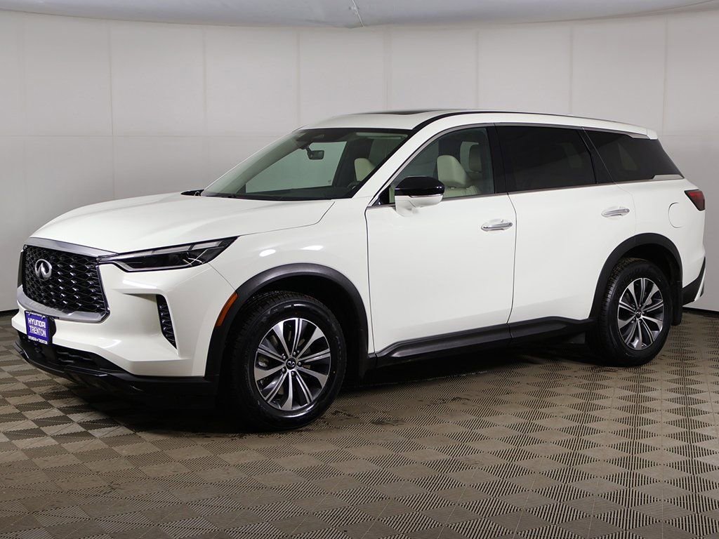 Used 2023 INFINITI QX60 Pure image 9