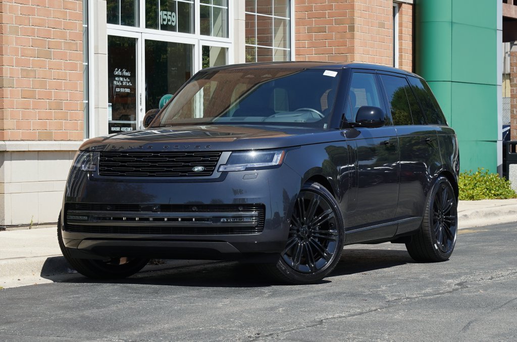 New 2026 Land Rover Range Rover SE