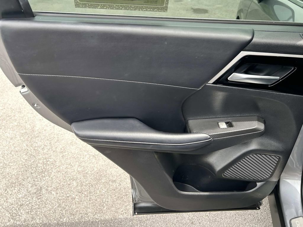 Used 2022 Mitsubishi Outlander SE FWD image 22