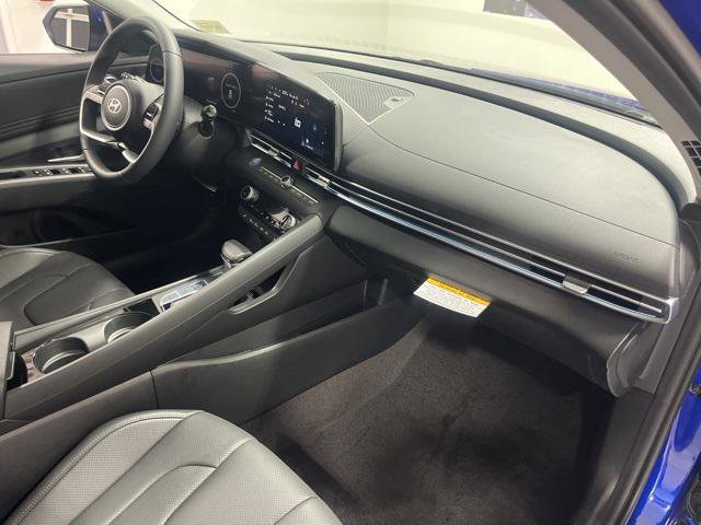 New 2026 Hyundai Elantra Limited w/ Cargo Package image 25