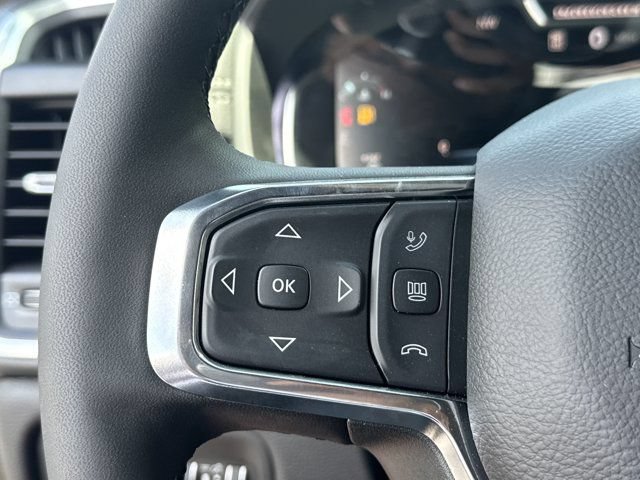 New 2026 RAM 3500 Laramie AWD/4WD image 24