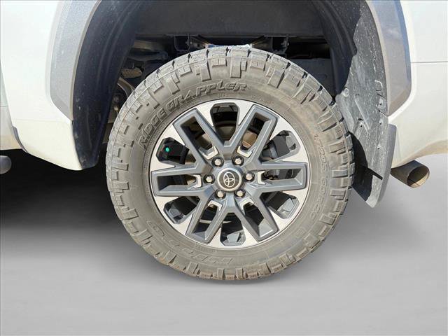 Used 2024 Toyota Tundra Limited w/ Power Package AWD/4WD image 23