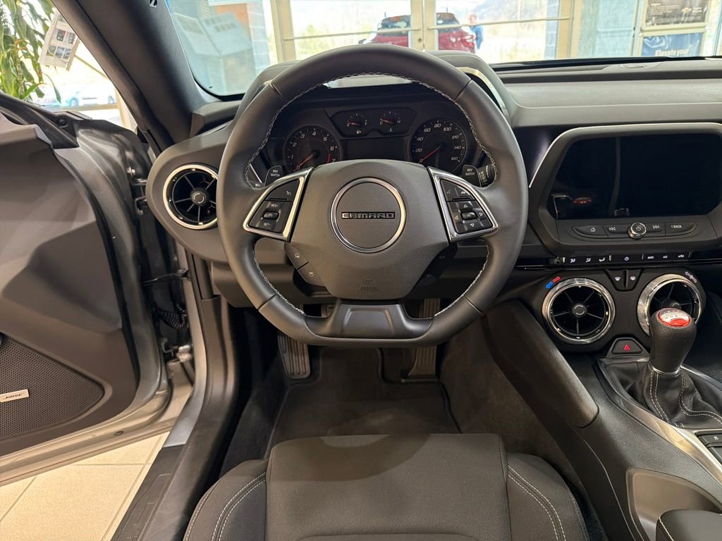 Certified 2023 Chevrolet Camaro LT w/ Technology Package image 17