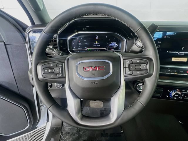 Used 2025 GMC Sierra 1500 SLT AWD/4WD image 16