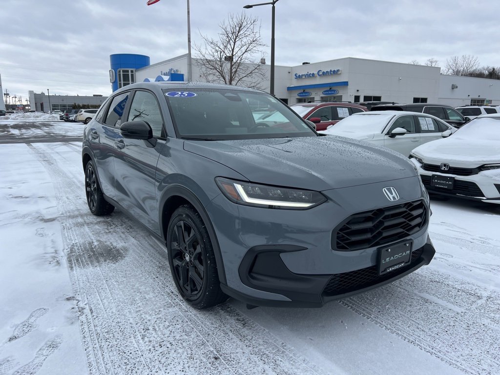 Used 2025 Honda HR-V Sport image 7