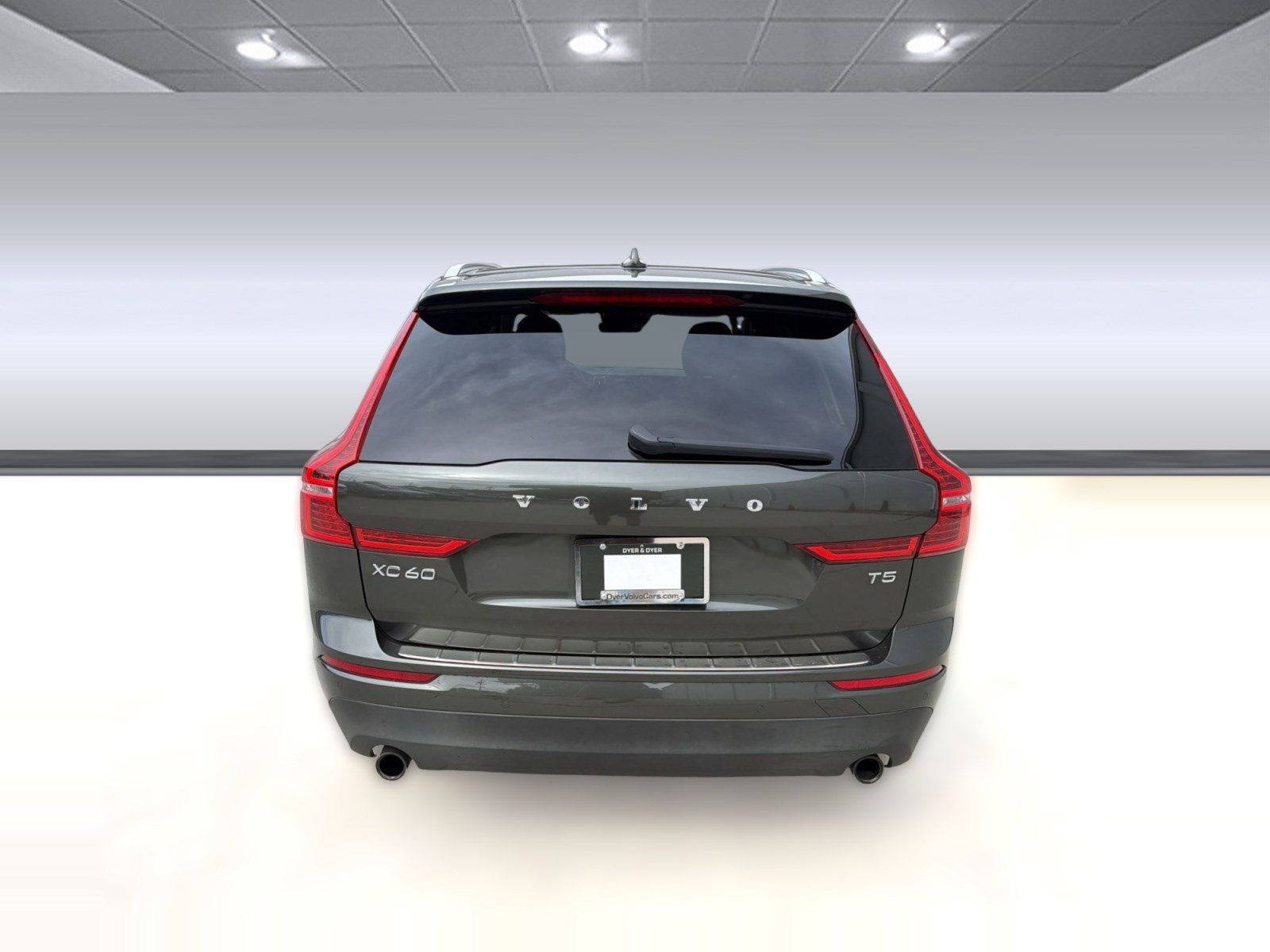 Used 2019 Volvo XC60 T5 Momentum w/ Premium Package image 10