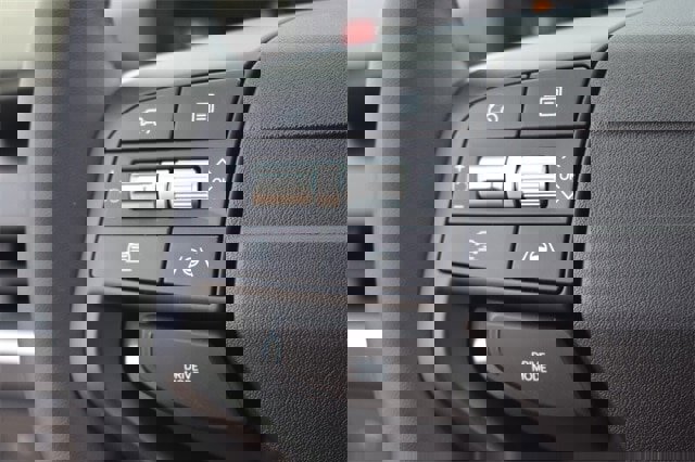 New 2025 Kia K4 EX image 22