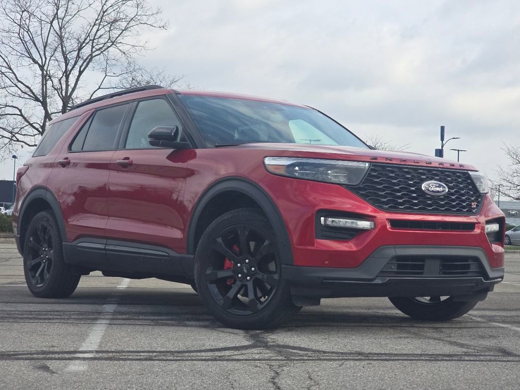 Used 2023 Ford Explorer ST w/ Equipment Group 401A AWD/4WD image 2
