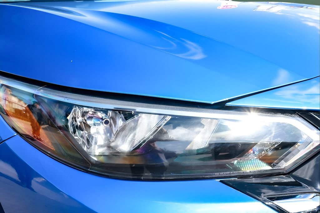 Used 2025 Nissan Sentra SV FWD image 29