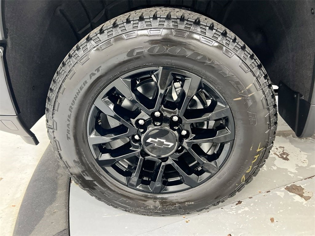 New 2026 Chevrolet Silverado 2500 Custom w/ Custom Value Package image 24