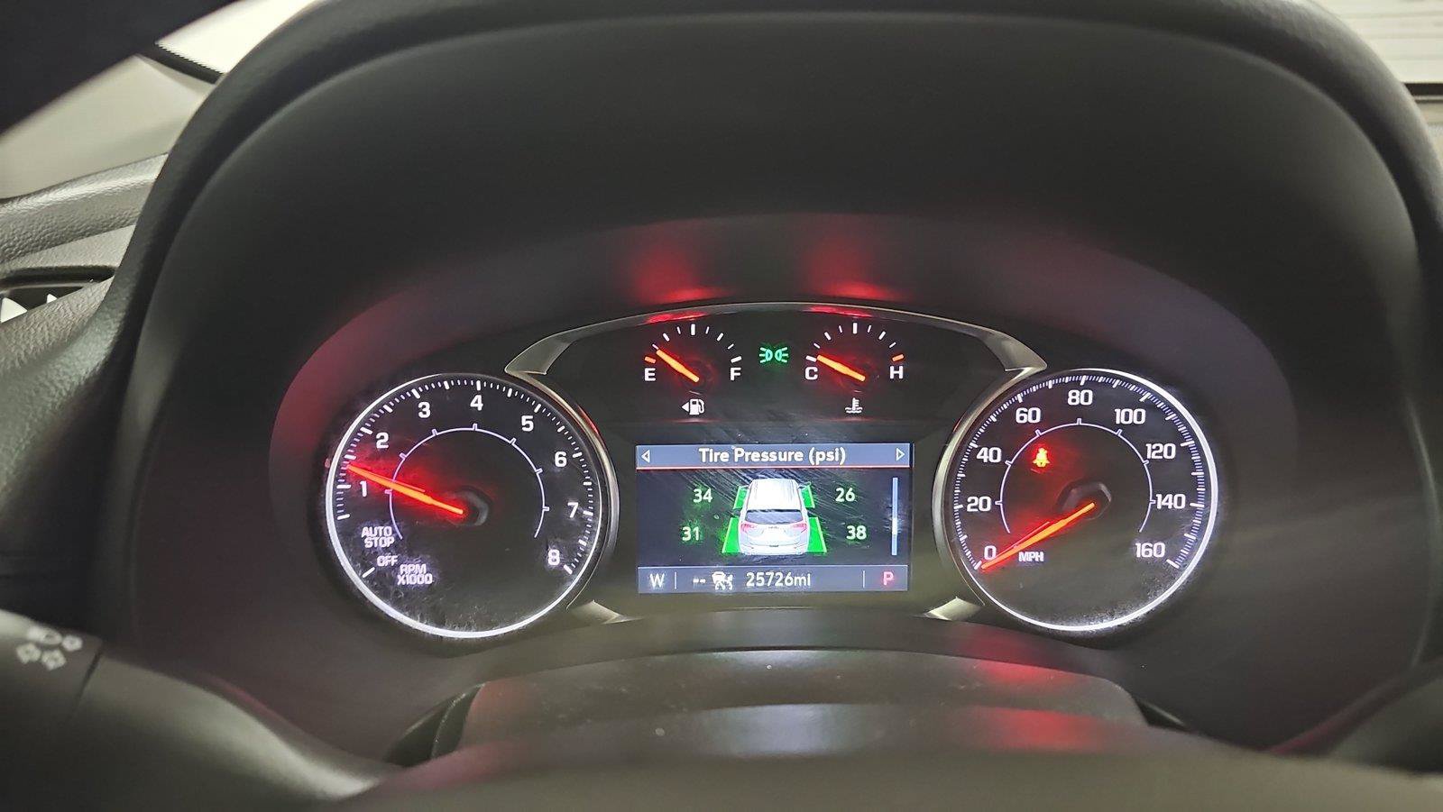 Used 2024 GMC Terrain SLT w/ Tech Package AWD/4WD image 15