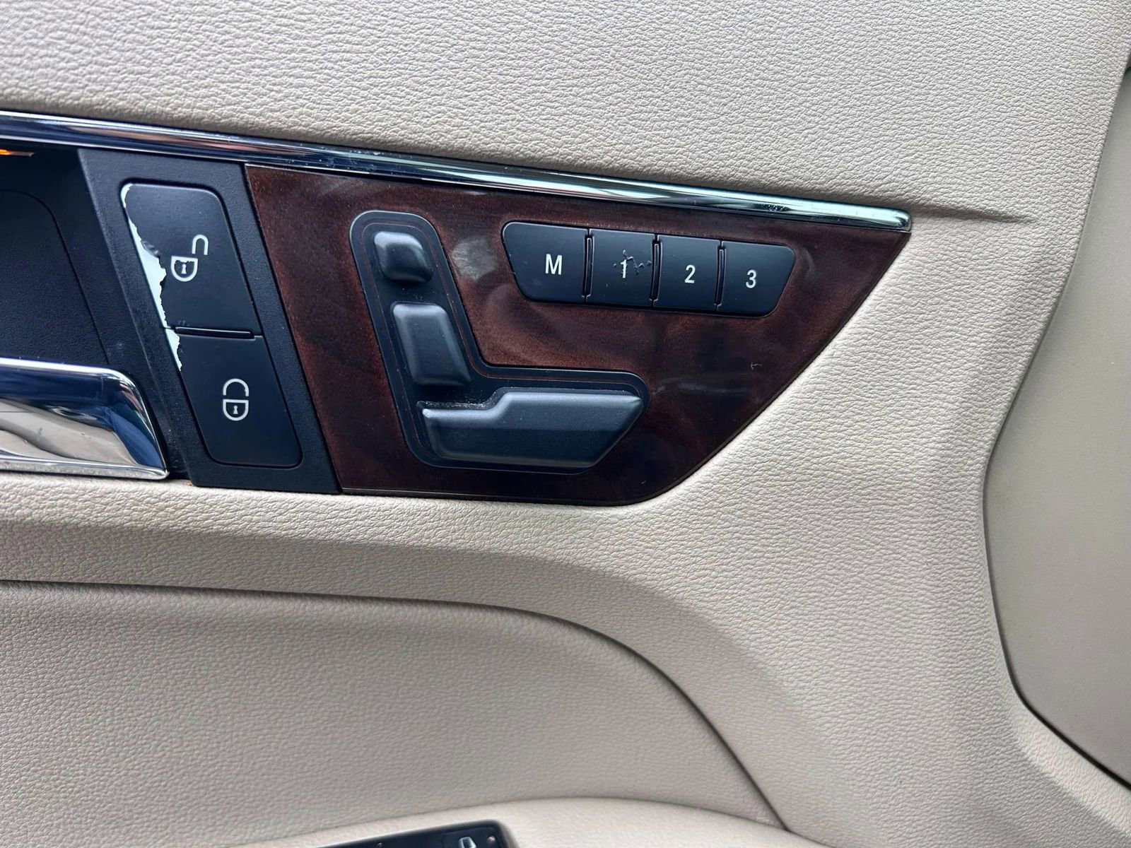 Used 2010 Mercedes-Benz E 350 Coupe image 19