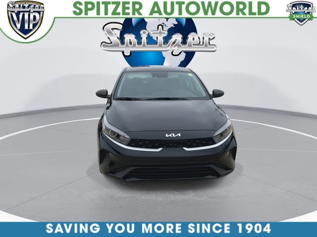 Used 2023 Kia Forte LXS image 3