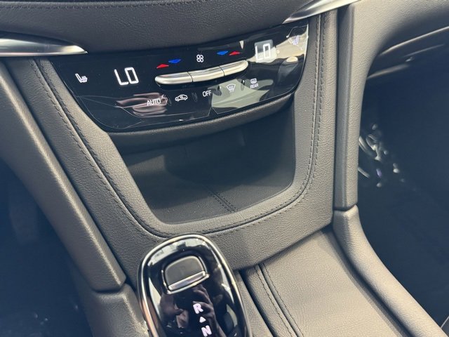 New 2025 Cadillac XT5 Premium Luxury image 14