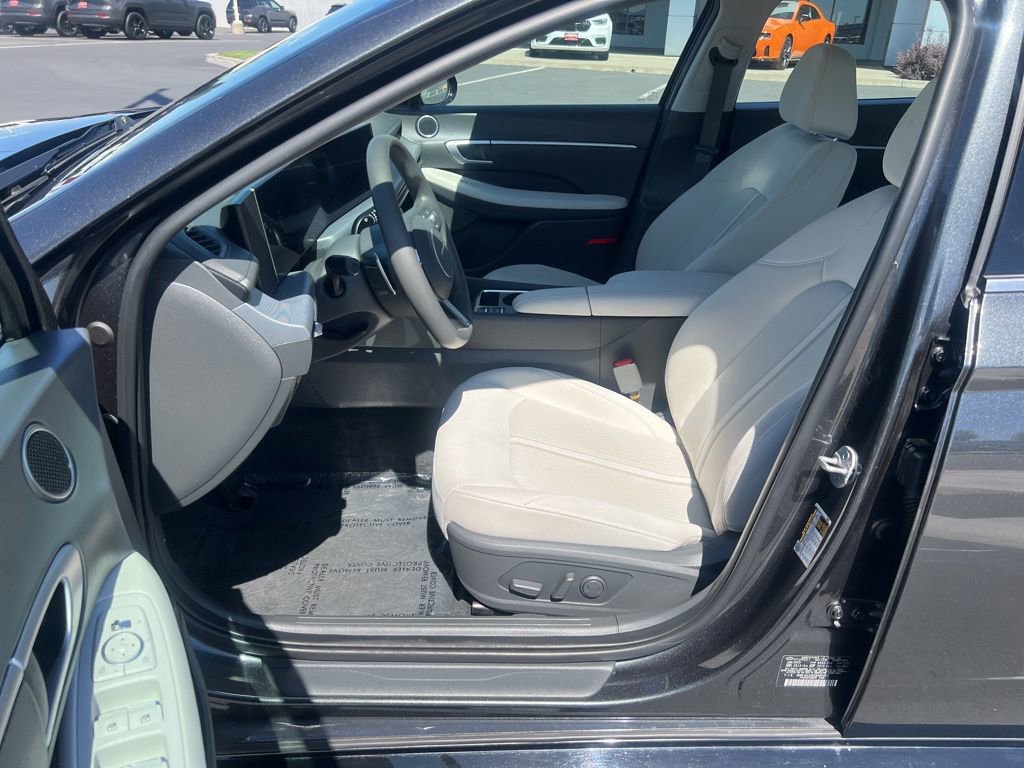Used 2025 Hyundai Sonata SEL image 13