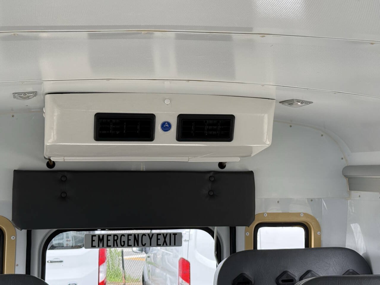 Used 2014 Chevrolet Express 3500 w/ School Bus Package RWD image 10