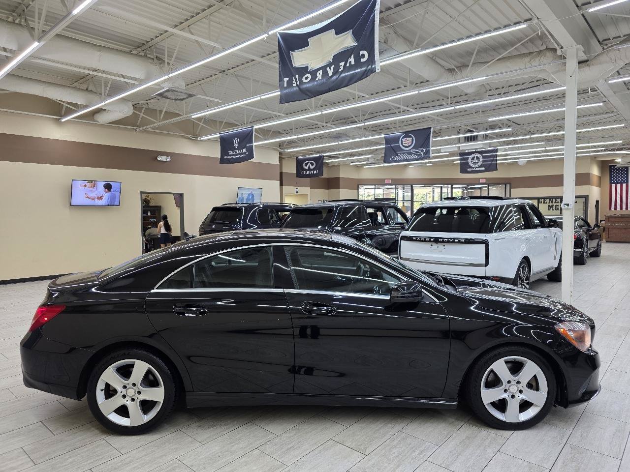 Used 2017 Mercedes-Benz CLA 250 image 5